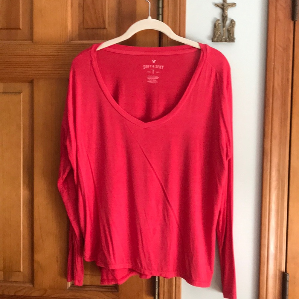 Long sleeve red t shirt